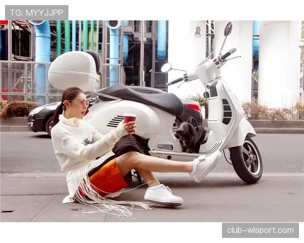 赵雅淇平时简直不像是竞技场上的狠角色，谁注意过她买菜结账那个手劲儿？